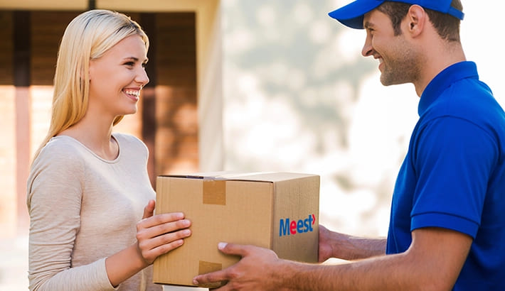 Parcel delivery from Italy to Ukraine by courier — door to door